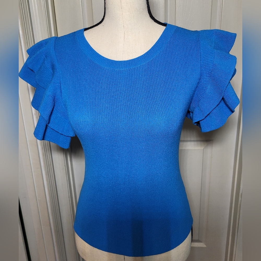 Pink Threads Jackie Ruffled Knit Top Bright Blue Small NWT Boutique